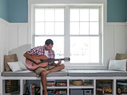 Jackson Hole Double-Hung Windows